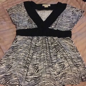 2/$30.    MICHAEL Michael Kors Zebra Top V Neck